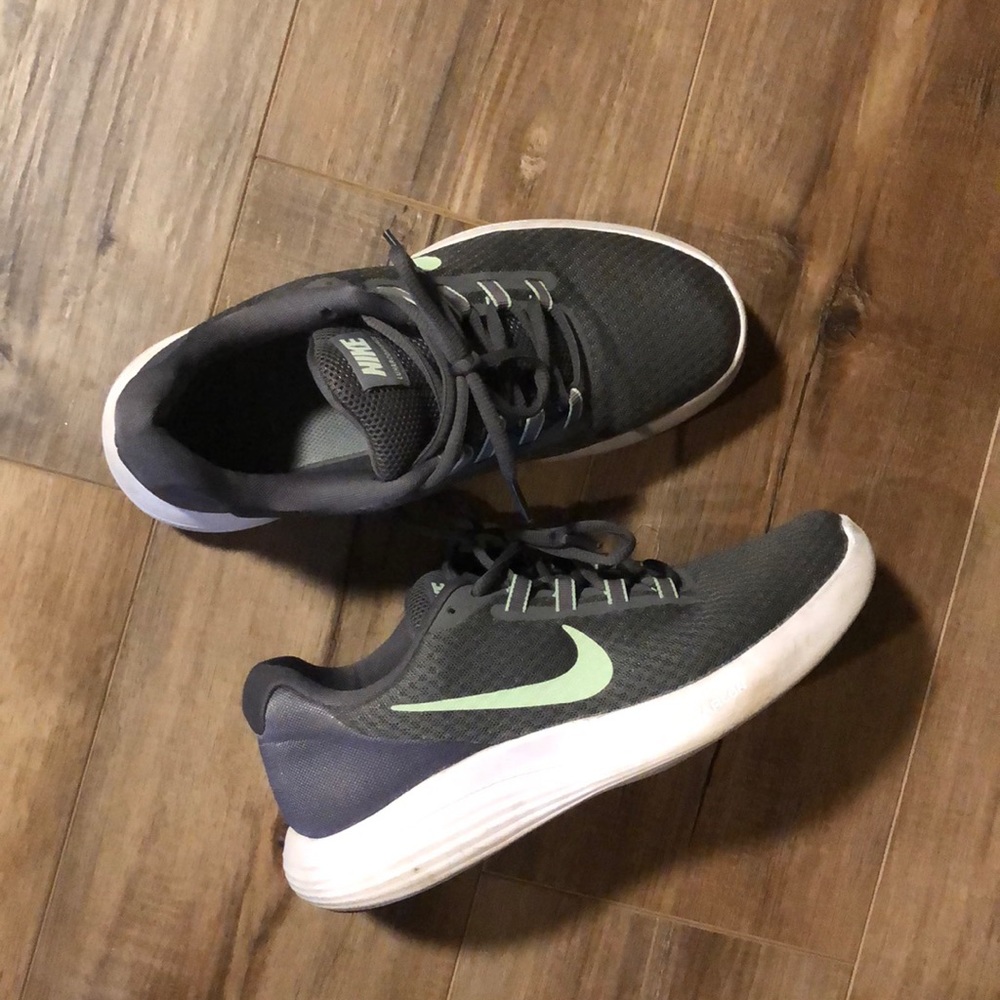 Nike LUNARLON Sneakers